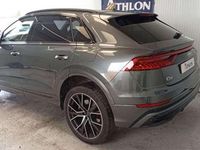 Usado Audi Q8 381 CV (280 kW) 2022 Gris SUV