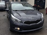 Usado Kia Ceed 100 CV (73 kW) 2013 Gris / plata Utilitario