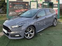 Usado Ford Focus ST 185 CV (136 kW) 2016 Gris / plata Familiar