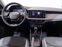 Usado Skoda Kamiq Selection 115 CV (84 kW) 2025 Blanco SUV