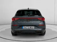 Usado Cupra Leon 150 CV (110 kW) 2023 Gris / plata Berlina