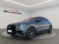 Usado Audi Q8 286 CV (210 kW) 2021 Gris SUV