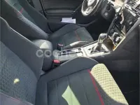 Usado VW Golf VII GTI 245 CV (180 kW) 2018 Negro Berlina