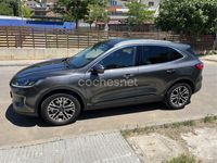 Usado Ford Kuga Titanium 225 CV (165 kW) 2020 Gris / plata SUV