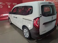 Begagnad Renault Kangoo Edition One 95 HK (69 kW) 2022 Vit Minibuss