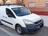 Usado Peugeot Partner Tepee Access 75 CV (55 kW) 2016 Blanco Monovolumen