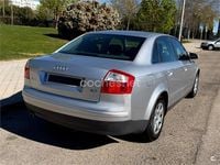 Usado Audi A4 130 CV (95 kW) 2003 Gris / plata Berlina