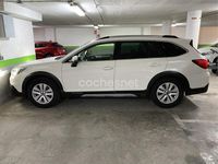 Usado Subaru Outback 150 CV (110 kW) 2017 Blanco Familiar