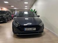 Usado Hyundai i20 100 CV (73 kW) 2024 Gris Utilitario