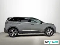Usado Peugeot 5008 Allure 131 CV (96 kW) 2024 Gris SUV