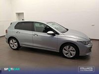 Usado VW Golf VIII 116 CV (85 kW) 2025 Gris Utilitario