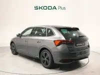 Usado Skoda Scala Monte Carlo 115 CV (84 kW) 2025 Gris / plata Utilitario