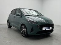 Usado Hyundai i10 67 CV (49 kW) 2023 Verde Utilitario