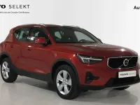 Usado Volvo XC40 Core 163 CV (119 kW) 2022 Rojo SUV