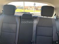 Usado Peugeot 207 Access 70 CV (51 kW) 2011 Granate Berlina