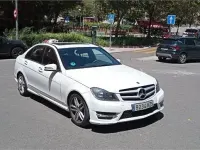Usado Mercedes C350 306 CV (225 kW) 2014 Blanco Berlina