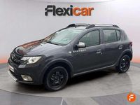 Usado Dacia Sandero Acces 75 CV (55 kW) 2019 Gris Utilitario