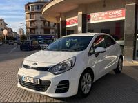 Usado Kia Rio 84 CV (61 kW) 2016 Blanco Utilitario