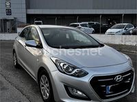Usado Hyundai i30 100 CV (73 kW) 2016 Gris / plata Berlina