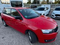 Usado Skoda Rapid Active 90 CV (66 kW) 2016 Rojo Berlina
