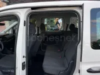 Usado VW Caddy 122 CV (89 kW) 2021 Blanco Monovolumen