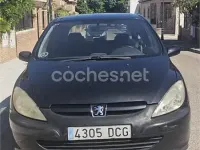 Usado Peugeot 307 110 CV (80 kW) 2005 Negro Berlina