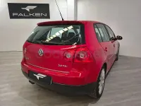 Usado VW Golf V GT 170 CV (125 kW) 2007 Rojo Berlina