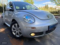 Usado VW Beetle Elegance 75 CV (55 kW) 2008 Plateado Utilitario