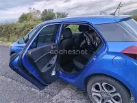 Usado Hyundai i20 100 CV (73 kW) 2018 Azul Berlina