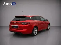 Usado Renault Mégane GrandTour Zen 130 CV (95 kW) 2017 Granate Familiar