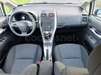 Usado Toyota Auris Active 90 CV (66 kW) 2010 Blanco Utilitario
