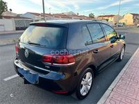 Usado VW Golf VII Advance 105 CV (77 kW) 2012 Negro Berlina