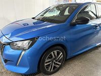Usado Peugeot 208 Allure 100 CV (73 kW) 2022 Azul Utilitario