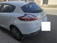 Usado Renault Mégane Business 90 CV (66 kW) 2015 Blanco Berlina
