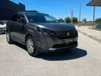 Usado Peugeot 3008 Active 129 CV (94 kW) 2021 Gris SUV