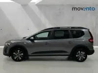 Usado Dacia Jogger Expression 110 CV (80 kW) 2025 Gris Monovolumen