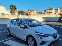 Begagnad Renault Clio V Initiale Paris 140 HK (102 kW) 2021 Vit Sedan