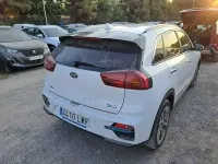 Usado Kia e-Niro 150 kW (204 CV) 2022 Blanco SUV