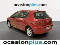 Usado Peugeot 307 110 CV (80 kW) 2005 Rojo Berlina