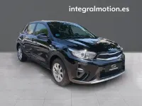 Usado Kia Stonic 84 CV (61 kW) 2022 Otro SUV
