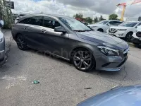 Usado Mercedes CLA200 Shooting Brake Urban 136 CV (100 kW) 2016 Gris / plata Familiar