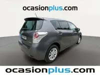 Usado Toyota Verso Active 132 CV (97 kW) 2011 Gris Monovolumen