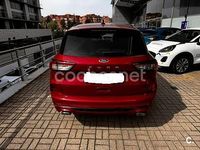 Usado Ford Kuga ST-Line 150 CV (110 kW) 2021 Granate SUV