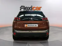 Usado Peugeot 3008 Allure 150 CV (110 kW) 2021 Naranja SUV