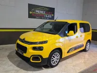 Usado Citroën Berlingo PureTech 110 CV (80 kW) 2020 Amarillo Monovolumen