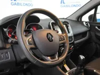 Usado Renault Clio LIMITED 75 CV (55 kW) 2018 Blanco Utilitario