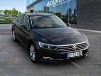 Usado VW Passat Advance 150 CV (110 kW) 2018 Gris Berlina