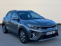 Usado Kia Stonic 84 CV (61 kW) 2023 Gris SUV