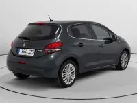 Usado Peugeot 208 Style 82 CV (60 kW) 2016 Utilitario