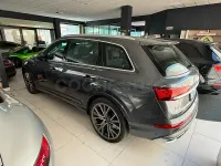 Usado Audi Q7 S-Line 286 CV (210 kW) 2020 Gris / plata SUV